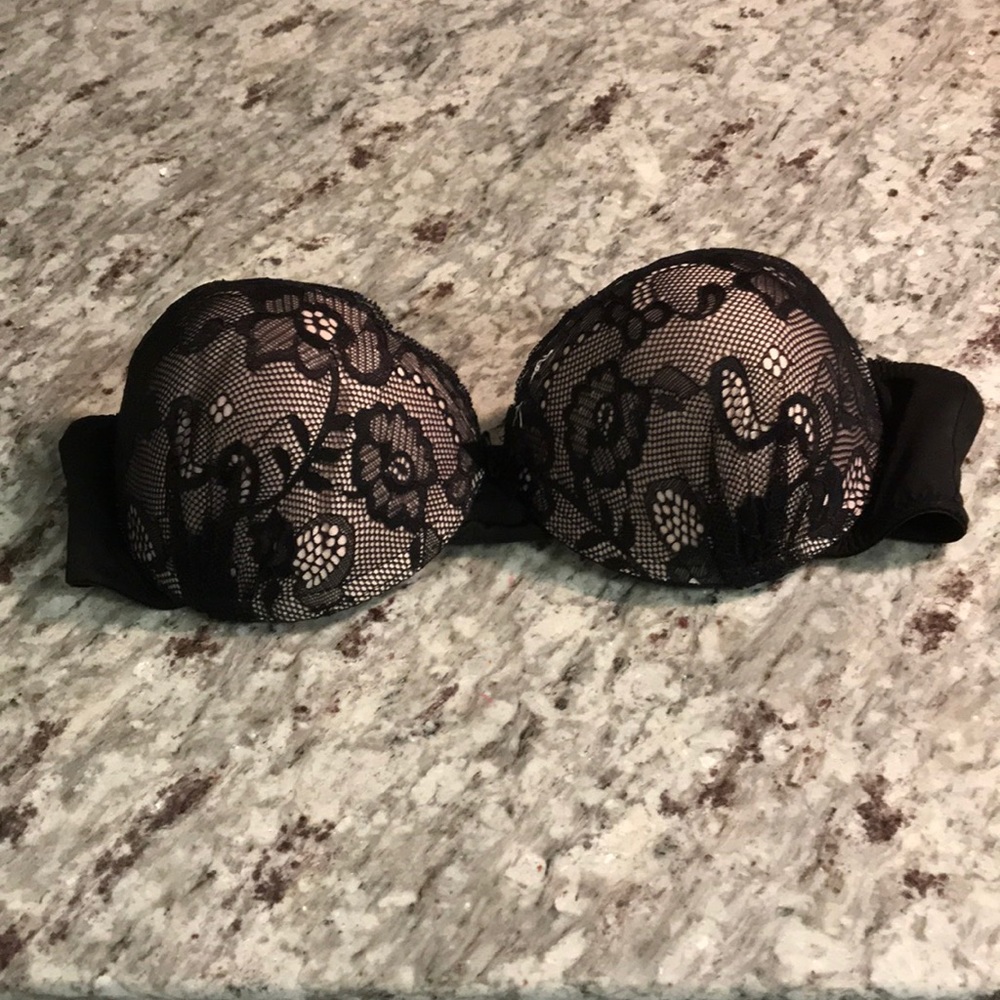 36B Strapless Bra.